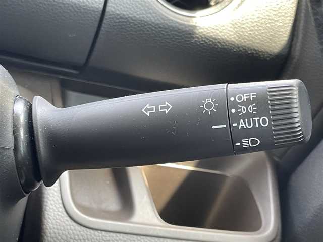 ホンダ Ｎ ＢＯＸ L ターボコーディネートスタイル 滋賀県 2022(令4)年 2.5万km プレミアムアイボリーパールⅡ 禁煙車/純正ナビ/CD/DVD/Bluetooth/フルセグTV/バックカメラ/ETC/両側パワースライドドア/ホンダセンシング/シートヒーター/前後ドラレコ/クルーズコントロール/電動パーキング/オートホールド/LEDヘッドライト/オートライト/プッシュスタート/スマートキー/純正アルミホイール