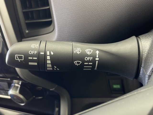 日産 セレナ X VセレクションⅡ 秋田県 2018(平30)年 1.5万km ブリリアントホワイトパール 4WD/純正ナビ/（AM/FM/BT/CD/DVD）/フルセグTV/アラウンドビューモニター/両側パワースライドドア/ドライブレコーダー/コーナーセンサー/パーキングアシスト/衝突被害軽減システム/クルーズコントロール/LEDヘッドライト/オートライト/フォグランプ/ライトレベライザー/インテリジェントキー/プッシュスタート/スペアキー/リアサンシェード/純正フロアマット