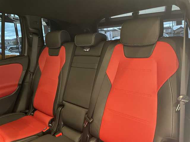 メルセデス・ベンツ Ｍ・ベンツ ＧＬＢ２００ｄ 4マチック AMGライン 愛知県 2021(令3)年 4.1万km マウンテングレー レザエクＰＫＧ　/アドバンスドＰＫＧ　/パノラミックＳ／Ｒ　/ＨＵＤ　/レーダーセーフティーＰＫＧ　/ＭＢＵＸ　/３６０度カメラ　/フルセグＴＶ　/シートヒーター　/ＡＣＣ　/ＬＫＡ　/ＬＤＷ　/ＢＳＭ　/ドライブレコーダー/ＥＴＣ２．０/LEDヘッドライト/パワーバックドア/プッシュスタート/ウィンカーミラー