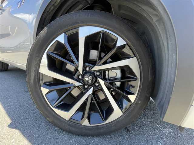 三菱 アウトランダー ＰＨＥＶ P 東京都 2022(令4)年 2.3万km スターリングシルバーM パノラマサンルーフ/純正ナビ/マルチアラウンドモニター/衝突被害軽減/後側方車両検知警報/マイパイロット/シートヒーター/パワーシート/パワーバックドア/ETC/ドライブレコーダー/ワイヤレス充電器
