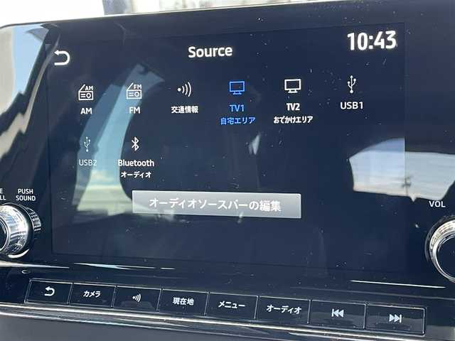 三菱 アウトランダー ＰＨＥＶ P 東京都 2022(令4)年 2.3万km スターリングシルバーM パノラマサンルーフ/純正ナビ/マルチアラウンドモニター/衝突被害軽減/後側方車両検知警報/マイパイロット/シートヒーター/パワーシート/パワーバックドア/ETC/ドライブレコーダー/ワイヤレス充電器