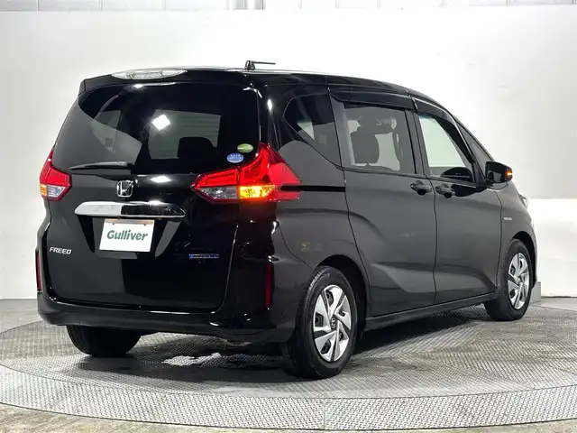 ホンダ フリード ハイブリット G ホンダセンシング 大阪府 2018(平30)年 2万km プレミアムスパークルブラックパール 純正ナビ(フルセグ/DVD再生/Bluetooth) Bカメラ ETC 両側パワースライドドア 衝突軽減 レーダークルコン レーンアシスト スマートキー Pスタート オートライト ドラレコ