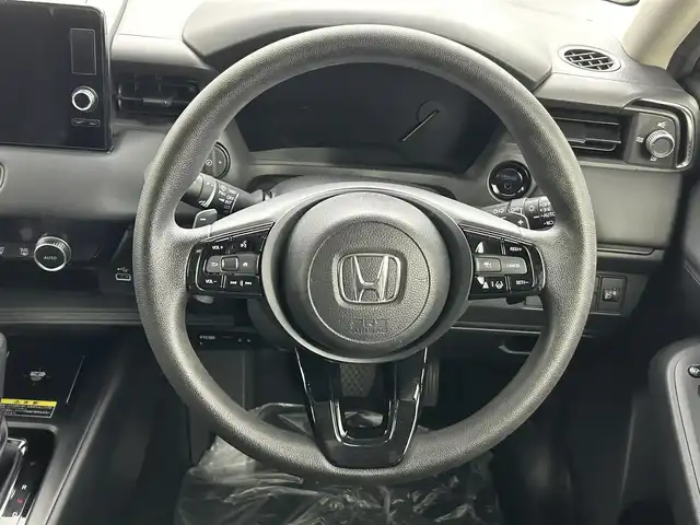 ホンダ ヴェゼル ハイブリッド e:HEV X 埼玉県 2022(令4)年 5.3万km クリスタルブラックパール 純正9インチナビ Bluetooth バックカメラ チップアップシート オートハイビーム コーナーセンサー 純正フロアマット パドルシフト スペアキー レーダークルーズコントロール ETC