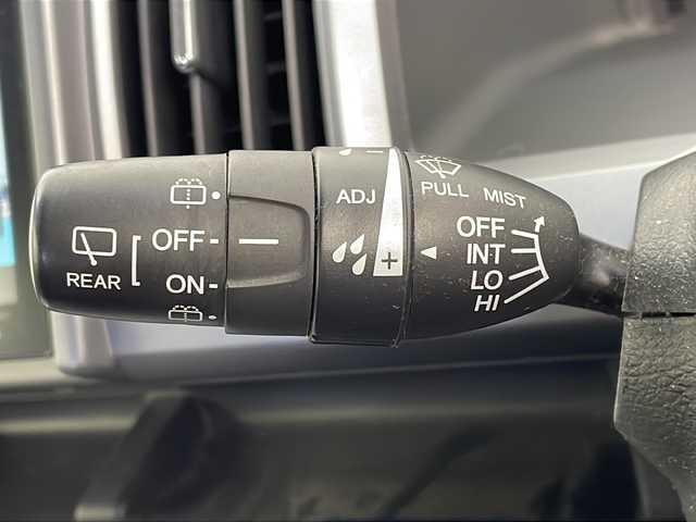 ホンダ ステップワゴン スパーダ Z 新潟県 2014(平26)年 10.3万km プレミアムスパークルブラックパール 　メモリナビ/　フルセグテレビ/　バックカメラ/　フリップダウンモニター/　ウィンカーミラー/　アイドリングストップ/　クルーズコントロール/　ドアバイザー/　両側パワースライドドア/　ETC/　HID/　スマートキー