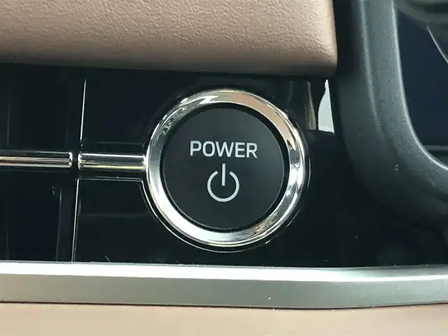 三菱 アウトランダー ＰＨＥＶ P エグゼクティブパッケージ 愛知県 2025(令7)年 0.9万km ホワイトダイヤモンド ワンオーナー/マイパイロット/　-レーダークルーズコントロール/純正ディスプレイオーディオ/ ・フルセグTV/ ・BT/ ・Applecarplay/ ・androidauto/ ・HDMI/アラウンドビュー/デジタルインナーミラー/ドラレコ/パワーバックドア/茶革レザーシート/エアシート/シートヒーター/ステアリングヒーター/パドルシフト/LEDヘッドライト/スマートキー×２/純正20インチAW