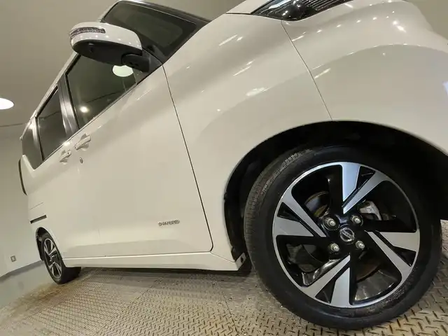 日産 ルークス HWS Gターボ プロパイロットED 愛知県 2020(令2)年 1.4万km ホワイトパール 純正9インチナビ/両側パワースライドドア/アラウンドビューモニター/プロパイロット/衝突軽減ブレーキ/ビルトインETC/LEDヘッドライト/ドライブレコーダー/フルセグTV/コーナーセンサー/パーキングアシスト/プッシュスタート/スマートキー/純正フロアマット/純正15インチアルミホイール/オートライト