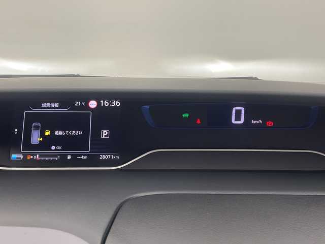 日産 セレナ e－パワー ハイウェイスター V 愛知県 2022(令4)年 2.8万km ブリリアントホワイトパール 禁煙車/純正10インチメモリナビ・フルセグTV/アラウンドビューモニター/両側パワースライドドア/ハンズフリースライド/プロパイロット/純正ナビ連動ドライブレコーダー/インテリジェントキー/セーフティパックA/後席サンシェード/後席用バックテーブルUSBポート付き/リヤヒーターダクト/LEDヘッドライト