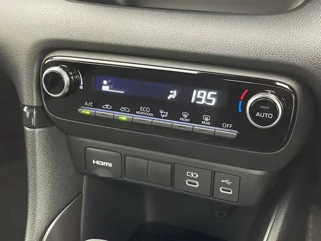 トヨタ ヤリス G 新潟県 2025(令7)年 0.1万km プラチナホワイトパールマイカ ワンオーナー/純正メモリナビ/　フルセグTV/Bluetooth/USB/プリクラッシュセーフティ(PCS)/パーキングサポートブレーキ(PKSB)/ロードサインアシスト(RSA)/レーンディパーチャーアラート(LDA)/クリアランスソナー/バックモニター/ビルトインETC/オートマチックハイビーム/横滑り防止装置/ステアリングスイッチ