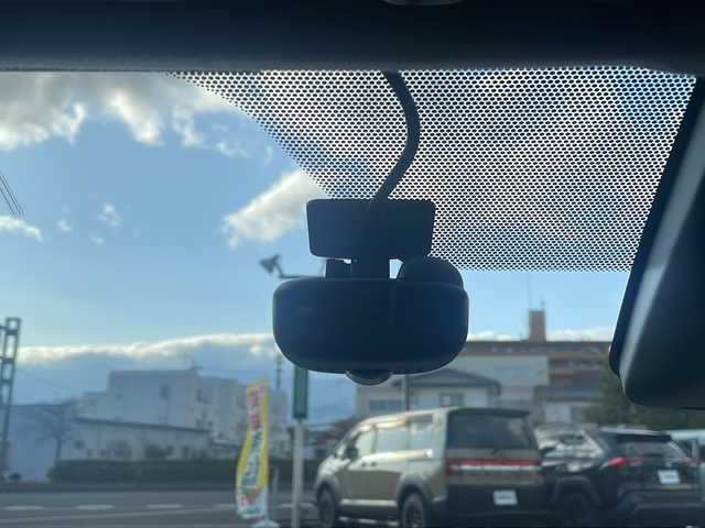 トヨタ ヴィッツ GRスポーツ 福島県 2017(平29)年 7.5万km ルミナスイエロー ワンオーナー/トヨタセーフティー/・レーンキープアシスト/・衝突軽減ブレーキ/・横滑り防止装置/社外SDナビ/（Bluetooth/CD/DVD/SD/USB)/フルセグTV/ハーフレーザー/ETC/純正フロアマット/社外17インチAW/プッシュスタート/スマートキー/スペアキー/LEDヘッドライト/オートライト/フォグランプ/保証書/取扱説明書