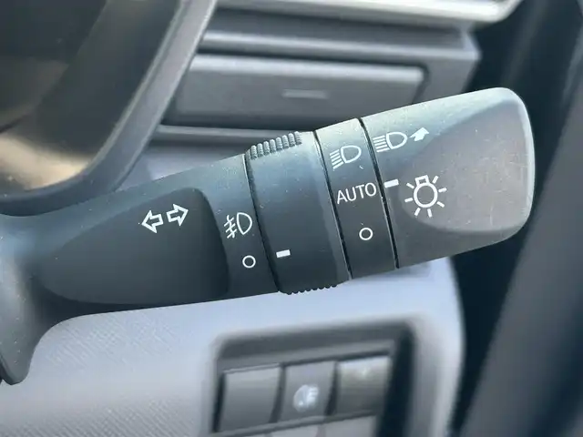 トヨタ ライズ Z 愛知県 2024(令6)年 0.3万km ブラックマイカメタリック ワンオーナー/純正メモリナビ/フルセグテレビ/バックカメラ/Bluetooth/アイドリングストップ/ウィンカーミラー/クルーズコントロール/ドアバイザー/プッシュスタート/シートヒーター/レザーステアリング/衝突軽減ブレーキ/レーンキープ/BSM