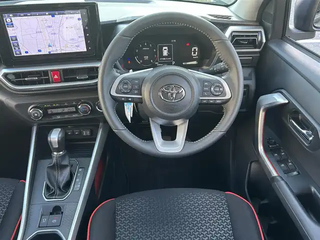 トヨタ ライズ Z 愛知県 2024(令6)年 0.3万km ブラックマイカメタリック ワンオーナー/純正メモリナビ/フルセグテレビ/バックカメラ/Bluetooth/アイドリングストップ/ウィンカーミラー/クルーズコントロール/ドアバイザー/プッシュスタート/シートヒーター/レザーステアリング/衝突軽減ブレーキ/レーンキープ/BSM