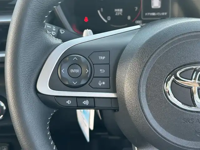 トヨタ ライズ Z 愛知県 2024(令6)年 0.3万km ブラックマイカメタリック ワンオーナー/純正メモリナビ/フルセグテレビ/バックカメラ/Bluetooth/アイドリングストップ/ウィンカーミラー/クルーズコントロール/ドアバイザー/プッシュスタート/シートヒーター/レザーステアリング/衝突軽減ブレーキ/レーンキープ/BSM