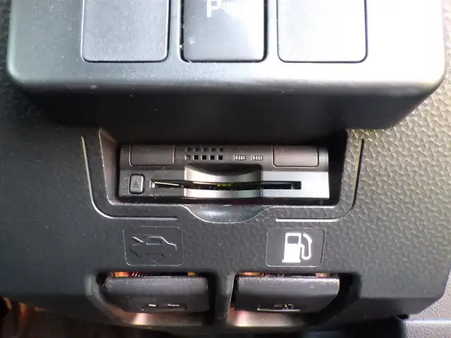 トヨタ ルーミー カスタムG 千葉県 2020(令2)年 4.7万km レーザーブルークリスタルシャイン ワンオーナー/両側パワースライドドア/社外SDナビ/地デジTV/【DVD/CD再生機能　Bluetooth接続】/革巻きステアリング/ETC/LEDヘッドライト/フォグライト/リアコーナーセンサー/純正14インチアルミホイル/キーフリーシステム