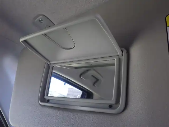 トヨタ ルーミー カスタムG 千葉県 2020(令2)年 4.7万km レーザーブルークリスタルシャイン ワンオーナー/両側パワースライドドア/社外SDナビ/地デジTV/【DVD/CD再生機能　Bluetooth接続】/革巻きステアリング/ETC/LEDヘッドライト/フォグライト/リアコーナーセンサー/純正14インチアルミホイル/キーフリーシステム