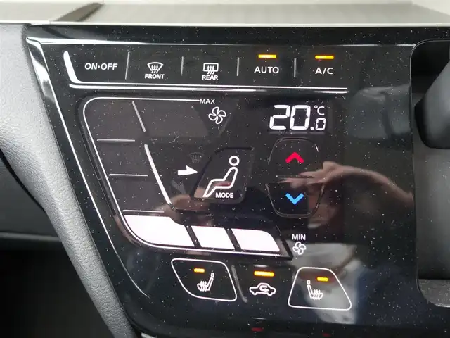 三菱 デリカミニ T プレミアム 静岡県 2023(令5)年 2.3万km アメジストブラック ワンオーナー/禁煙車/両側パワースライドドア/純正ドアバイザー/ゴムマット/パドルシフト/前席シートヒーター/ステアリングヒーター/後席ロールサンシェード/LEDヘッドランプ/オートライト/純正ディーラーナビ/  (MM222D-LM)/　BT/SD/フルセグTV/アラウンドビューモニター/社外前後ドライブレコーダー/　(ZDR045)/純正デジタルルームミラー/ビルトインETC/e-アシスト/　・衝突軽減ブレーキ/　・車線逸脱警報/　・車線逸脱防止支援/　・オートマチックハイビーム/　・マイ-PILOT(レーダークルーズコントロール/車線維持支援機能)/　・先行車発進お知らせ/　・速度標識表示/　・道路標識表示