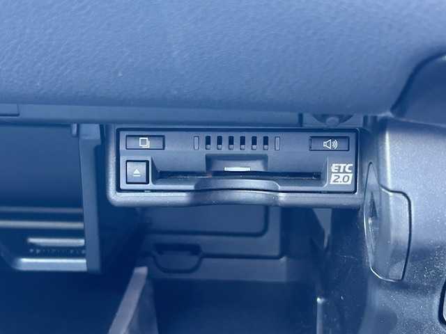 レクサス ＵＸ 250h バージョンC 大阪府 2020(令2)年 1.2万km ソニッククォーツ 純正10.3型ナビ(BT/CD/USB/フルセグ）/アラウンドビューモニター/ブラインドスポットモニター/パワーバックドア/衝突被害軽減システム/レーンキープアシスト/コーナーセンサー/オートライト/オートマチックハイビーム/アダクティブクルーズコントロール/純正アルミホイール/純正フロアマット/シートヒーター/ステアリングヒーター/パワーシート/前後ドライブレコーダー/ビルトインETC/LEDヘッドライト