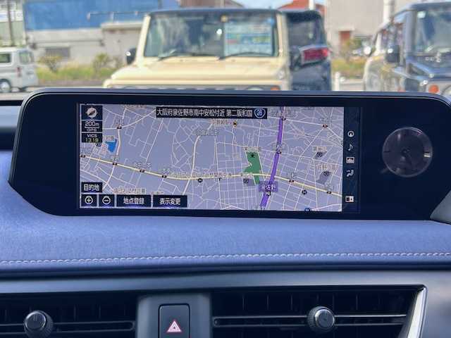 レクサス ＵＸ 250h バージョンC 大阪府 2020(令2)年 1.2万km ソニッククォーツ 純正10.3型ナビ(BT/CD/USB/フルセグ）/アラウンドビューモニター/ブラインドスポットモニター/パワーバックドア/衝突被害軽減システム/レーンキープアシスト/コーナーセンサー/オートライト/オートマチックハイビーム/アダクティブクルーズコントロール/純正アルミホイール/純正フロアマット/シートヒーター/ステアリングヒーター/パワーシート/前後ドライブレコーダー/ビルトインETC/LEDヘッドライト