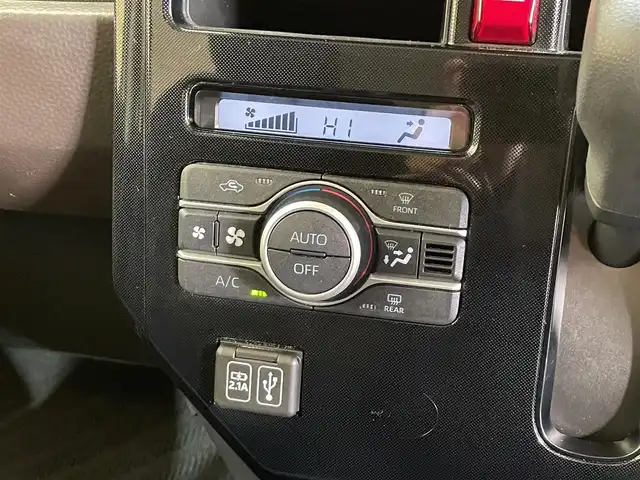 トヨタ ルーミー G 岩手県 2022(令4)年 2.9万km パールホワイトⅢ ワンオーナー/４WD/寒冷地仕様/両側パワースライドドア/スマートアシスト/衝突回避支援ブレーキ/レーンアシスト/誤発進抑制機能/先行車発信お知らせ/コーナーセンサー/横滑り防止装置/アイドリングストップ/ロールサンシェード/シートヒーター/純正ディスプレイオーディオ/フルセグTV/ステアリングスイッチ/バックカメラ/ドライブレコーダー/ETC/AppleCarPlay・AndroidAuto/ヘッドライトレベライザー/LEDヘッドライト/LEDフォグライト/１４インチスチールホイール/純正ホイールキャップ