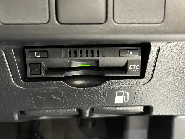 トヨタ ルーミー G 岩手県 2022(令4)年 2.9万km パールホワイトⅢ ワンオーナー/４WD/寒冷地仕様/両側パワースライドドア/スマートアシスト/衝突回避支援ブレーキ/レーンアシスト/誤発進抑制機能/先行車発信お知らせ/コーナーセンサー/横滑り防止装置/アイドリングストップ/ロールサンシェード/シートヒーター/純正ディスプレイオーディオ/フルセグTV/ステアリングスイッチ/バックカメラ/ドライブレコーダー/ETC/AppleCarPlay・AndroidAuto/ヘッドライトレベライザー/LEDヘッドライト/LEDフォグライト/１４インチスチールホイール/純正ホイールキャップ