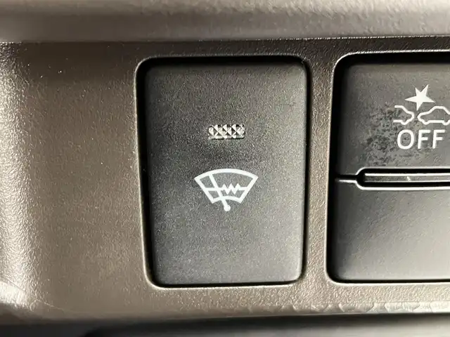 トヨタ ルーミー G 岩手県 2022(令4)年 2.9万km パールホワイトⅢ ワンオーナー/４WD/寒冷地仕様/両側パワースライドドア/スマートアシスト/衝突回避支援ブレーキ/レーンアシスト/誤発進抑制機能/先行車発信お知らせ/コーナーセンサー/横滑り防止装置/アイドリングストップ/ロールサンシェード/シートヒーター/純正ディスプレイオーディオ/フルセグTV/ステアリングスイッチ/バックカメラ/ドライブレコーダー/ETC/AppleCarPlay・AndroidAuto/ヘッドライトレベライザー/LEDヘッドライト/LEDフォグライト/１４インチスチールホイール/純正ホイールキャップ