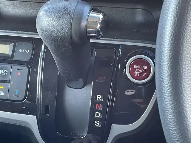 ホンダ Ｎ ＢＯＸ カスタム G ターボパッケージ 群馬県 2012(平24)年 6.3万km プレミアムゴールドパープルパール ターボ/純正メモリナビ/CD・DVD・BT・フルセグ/両側パワースライドドア/バックカメラ/ETC/クルーズコントロール/パドルシフト/無限グリル/純正アルミホイール/プッシュスタート/スマートキー