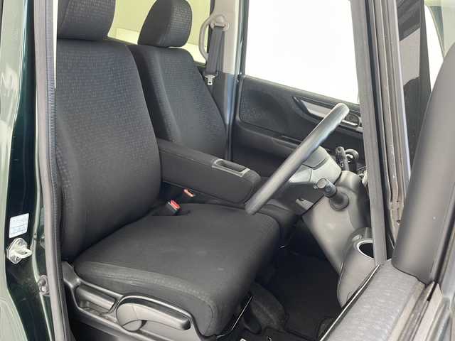 ホンダ Ｎ ＢＯＸ カスタム SSブラックSパッケージ 沖縄県 2016(平28)年 7.7万km ブリティッシュグリーンP 禁煙車　/純正ナビ【VXM-174CSI】/（Bluetooth　TV　CD　AM　FM）　/両側パワースライドドア　/バックカメラ　/シートヒーター　/オートエアコン　/スマートキー　/後席サンシェード　/チップアップシート　/純正アルミ　/純正フロアマット/プッシュスタート/スマートキー/ベンチシート/電動格納ミラー