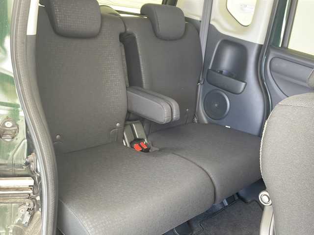 ホンダ Ｎ ＢＯＸ カスタム SSブラックSパッケージ 沖縄県 2016(平28)年 7.7万km ブリティッシュグリーンP 禁煙車　/純正ナビ【VXM-174CSI】/（Bluetooth　TV　CD　AM　FM）　/両側パワースライドドア　/バックカメラ　/シートヒーター　/オートエアコン　/スマートキー　/後席サンシェード　/チップアップシート　/純正アルミ　/純正フロアマット/プッシュスタート/スマートキー/ベンチシート/電動格納ミラー