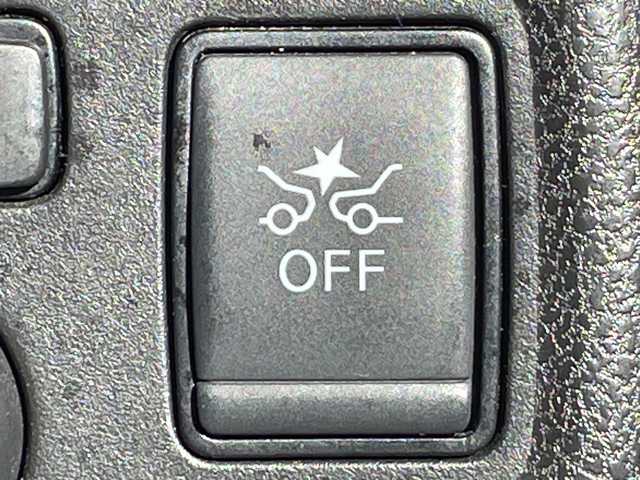 日産 ノート e－パワー ニスモ 茨城県 2017(平29)年 5.4万km スーパーブラック 純正ナビ　/-BT/TV/AM/CD/衝突軽減システム　/バックカメラ/レーンキープアシスト　/ＥＴＣ　/ＬＥＤヘッドライト　/プッシュスタート　/オートライト　/ドライブレコーダー前後　/純正アルミホイール　/電動格納ミラー　/横滑り防止装置