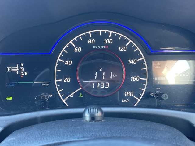 日産 ノート e－パワー ニスモ 茨城県 2017(平29)年 5.4万km スーパーブラック 純正ナビ　/-BT/TV/AM/CD/衝突軽減システム　/バックカメラ/レーンキープアシスト　/ＥＴＣ　/ＬＥＤヘッドライト　/プッシュスタート　/オートライト　/ドライブレコーダー前後　/純正アルミホイール　/電動格納ミラー　/横滑り防止装置