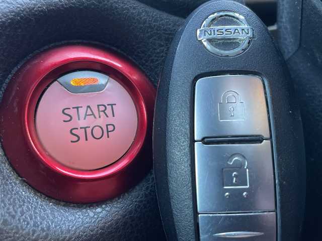 日産 ノート e－パワー ニスモ 茨城県 2017(平29)年 5.4万km スーパーブラック 純正ナビ　/-BT/TV/AM/CD/衝突軽減システム　/バックカメラ/レーンキープアシスト　/ＥＴＣ　/ＬＥＤヘッドライト　/プッシュスタート　/オートライト　/ドライブレコーダー前後　/純正アルミホイール　/電動格納ミラー　/横滑り防止装置