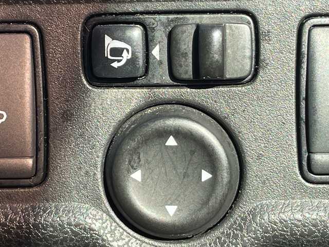 日産 ノート e－パワー ニスモ 茨城県 2017(平29)年 5.4万km スーパーブラック 純正ナビ　/-BT/TV/AM/CD/衝突軽減システム　/バックカメラ/レーンキープアシスト　/ＥＴＣ　/ＬＥＤヘッドライト　/プッシュスタート　/オートライト　/ドライブレコーダー前後　/純正アルミホイール　/電動格納ミラー　/横滑り防止装置