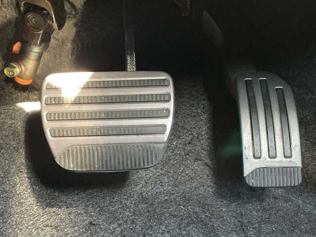 日産 ノート e－パワー ニスモ 茨城県 2017(平29)年 5.4万km スーパーブラック 純正ナビ　/-BT/TV/AM/CD/衝突軽減システム　/バックカメラ/レーンキープアシスト　/ＥＴＣ　/ＬＥＤヘッドライト　/プッシュスタート　/オートライト　/ドライブレコーダー前後　/純正アルミホイール　/電動格納ミラー　/横滑り防止装置