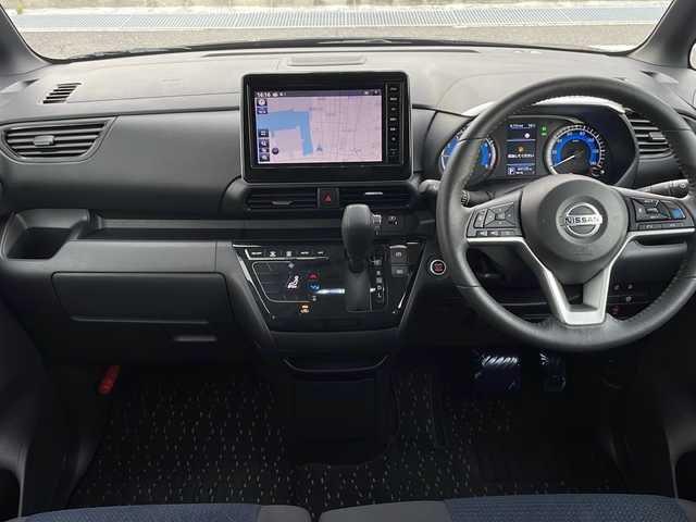 日産 ルークス HWS Gターボ プロパイロットED 山口県 2022(令4)年 4.5万km ブラック 純正9インチナビ/・フルセグTV/・Bluetooth接続/・AM/FM/・レコーダリング/・HDMI/両側パワースライドドア/アラウンドビューモニター/バックカメラ/ターボ/ドライブレコーダー/ETC/プッシュスタート/スマートキー/後席用エアコン/サンシェード/ドアバイザー/取扱説明書/純正LEDヘッドライト/フォグライト/純正15インチアルミホイール/運転支援/・エマージェンシーブレーキ/・車線逸脱警報/・車線逸脱防止支援/・プロパイロット/・先行車発進お知らせ/・速度標識表示/・道路標識表示