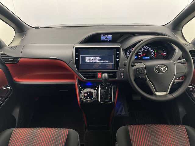 トヨタ ヴォクシー ZS 宮崎県 2017(平29)年 5.3万km イナズマスパーキングブラックガラスフレーク トヨタセーフティセンス/モデリスタエアロ（Ｆ，Ｓ，Ｒ）/純正10インチナビ　/フルセグＴＶ　/フリップダウンモニター（12インチ）/両側パワースライドドア/バックカメラ/クルーズコントロール/LEDヘッドライト/オートハイビーム/レーンキープアシスト/ビルトインＥＴＣ/スペアキー/プッシュスタート