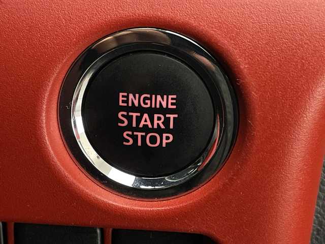 トヨタ ヴォクシー ZS 宮崎県 2017(平29)年 5.3万km イナズマスパーキングブラックガラスフレーク トヨタセーフティセンス/モデリスタエアロ（Ｆ，Ｓ，Ｒ）/純正10インチナビ　/フルセグＴＶ　/フリップダウンモニター（12インチ）/両側パワースライドドア/バックカメラ/クルーズコントロール/LEDヘッドライト/オートハイビーム/レーンキープアシスト/ビルトインＥＴＣ/スペアキー/プッシュスタート