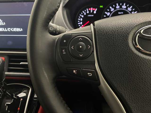 トヨタ ヴォクシー ZS 宮崎県 2017(平29)年 5.3万km イナズマスパーキングブラックガラスフレーク トヨタセーフティセンス/モデリスタエアロ（Ｆ，Ｓ，Ｒ）/純正10インチナビ　/フルセグＴＶ　/フリップダウンモニター（12インチ）/両側パワースライドドア/バックカメラ/クルーズコントロール/LEDヘッドライト/オートハイビーム/レーンキープアシスト/ビルトインＥＴＣ/スペアキー/プッシュスタート