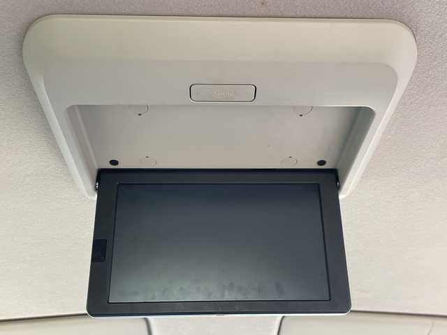 日産 セレナ HWS S HV Vセレ +Sefty 茨城県 2015(平27)年 8.1万km ダイヤモンドブラック 純正ナビ　/衝突軽減システム/全方位カメラ　/純正フリップダウンモニター　/両側パワースライドドア　/コーナーセンサー前後　/クルーズコントロール　/レーンキープアシスト　/アイドリングストップ　/プッシュスタート　/ＥＴＣ