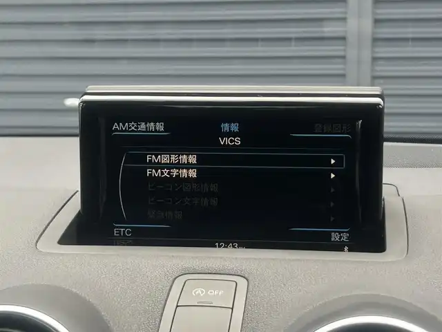 車両画像13