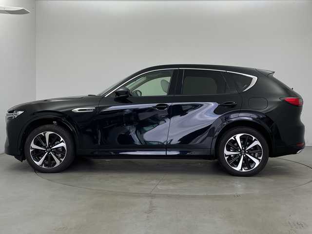 マツダ ＣＸ－６０ XD HV プレミアムモダン 新潟県 2022(令4)年 1万km ジェットブラックマイカ マツダコネクトナビ/　フルセグTV/Bluetooth/USB/HDMI/4WD/パノラマサンルーフ/BOSEサウンド/360°ビューモニター/アイアクティブセンス＝＝＝＝＝＝＝＝＝＝/衝突軽減警報＆防止支援/ブラインドスポットモニター/リアクロストラフィックアラート/スマートブレーキサポート/レーンキープアシスト/前側方接近車両検知(FCTA)/緊急時車線維持支援(ELK)/クルージング＆トラフィックサポート/誤発進抑制制御/ドライバー異常対応システム/ふらつき防止/速度＆標識認識システム/＝＝＝＝＝＝＝＝＝＝＝＝＝＝＝＝＝＝＝/レーダークルーズコントロール/ビルトインETC/クリアランスソナー/全席シートヒーター/前席シートベンチレーション/ステアリングヒーター/置くだけ充電/AC1500W充電/パワーバックドア/メモリ付きパワーシート/デュアルオートエアコン/オートマチックハイビーム/オートライト/ダウンヒルアシスト/ビルトインETC/オートホールド/アイドリングストップ/純正20インチAW/パドルシフト/レザーステアリング/ステアリングスイッチ