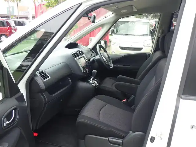 日産 セレナ ハイウェイスター Vセレクション 千葉県 2012(平24)年 5.3万km ブリリアントホワイトパール ワンオーナー/両側パワースライドドア/純正メモリーナビ/地デジTV/【DVD/CD再生機能】/バックカメラ/フリップダウンモニター（TMX-R2200）/革巻きステアリング/ETC/ウインカーミラー/純正16インチアルミホイル/インテリジェントキー