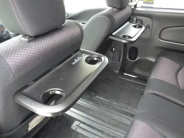 日産 セレナ ハイウェイスター Vセレクション 千葉県 2012(平24)年 5.3万km ブリリアントホワイトパール ワンオーナー/両側パワースライドドア/純正メモリーナビ/地デジTV/【DVD/CD再生機能】/バックカメラ/フリップダウンモニター（TMX-R2200）/革巻きステアリング/ETC/ウインカーミラー/純正16インチアルミホイル/インテリジェントキー
