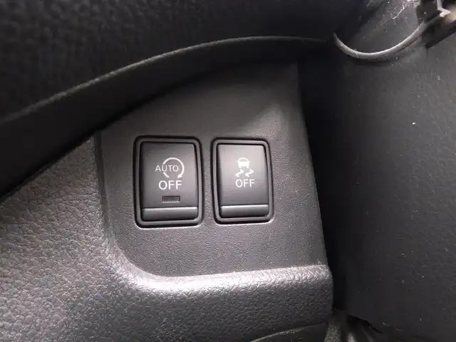 日産 セレナ ハイウェイスター Vセレクション 千葉県 2012(平24)年 5.3万km ブリリアントホワイトパール ワンオーナー/両側パワースライドドア/純正メモリーナビ/地デジTV/【DVD/CD再生機能】/バックカメラ/フリップダウンモニター（TMX-R2200）/革巻きステアリング/ETC/ウインカーミラー/純正16インチアルミホイル/インテリジェントキー