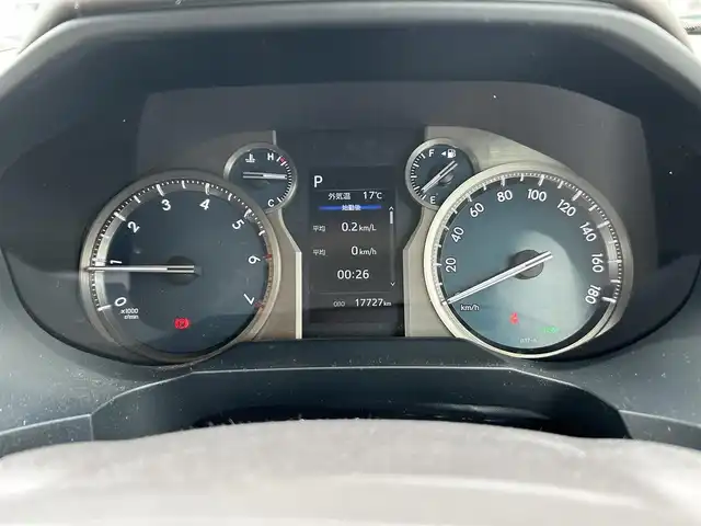 トヨタ ランドクルーザー プラド TX Lパッケージ マットブラED 愛知県 2023(令5)年 1.8万km ホワイトパールクリスタルシャイン 〇純正9インチディスプレイオーディオ/(ナビ、フルセグTV、BT）/〇バックカメラ/〇パノラミックビューモニター/〇ビルトインETC2.0/〇ドライブレコーダー/〇7人乗り/〇サンルーフ/〇トヨタセーフティセンス/〇レーダークルーズコントロール/〇プリクラッシュセーフティー/〇ブラインドスポットモニター/〇LEDヘッドランプ/〇オートライト/〇フォグランプ/〇純正18インチAW/〇革巻きステアリング/〇左右独立オートエアコン/〇ベージュ革シート/〇シートヒーター/〇シートベンチレーション/〇パワーシート/〇スマートエントリー/〇スペアタイヤ/〇取説、保証書