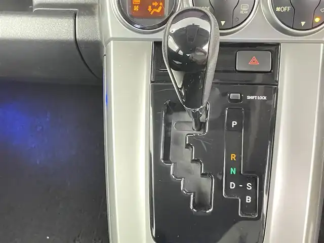トヨタ カローラ ルミオン 1．5G 千葉県 2010(平22)年 13.6万km ブラキッシュレッドマイカ 純正ナビ/・NHZN-W60G/・Bluetooth/CD/DVD/AM・FNM/・フルセグTV/・バックカメラ/ETC/リモコンキー/取説