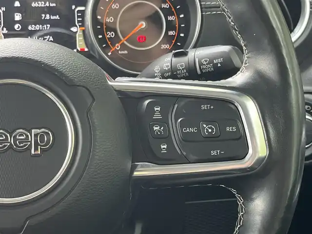 クライスラー・ジープ ジープ ラングラー アンリミテッド サハラ 静岡県 2020(令2)年 3.8万km グレー 黒革シート/アダプティブクルーズコントロール/純正ナビ/（フルセグ/Bluetooth）/F/Bカメラ/前後ドライブレコーダー/ALPINEサブウーファー/シートヒーター/ステアリングヒーター/ブランドスポットアシスト/LEDヘッドライト/純正18インチアルミホイール/ETC/前後コーナーセンサー