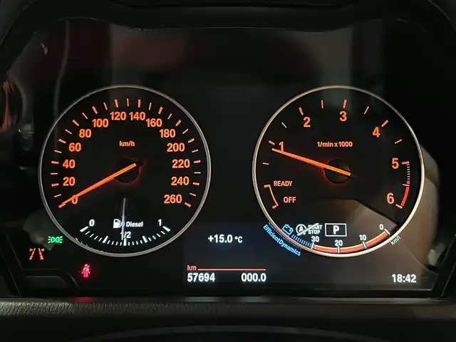 ＢＭＷ Ｘ１ xDrive 18d Mスポーツ 道央・札幌 2018(平30)年 5.8万km アルピンホワイトⅢ アドバンスドアクティブセーフティパッケージ/　・ACC/　・ヘッドアップディスプレイ/コンフォートパッケージ/　・オートマチックテールゲート/　・リアシートバックレストリリース/　・スライディングリアシート/OP19インチアロイホイール/純正HDDナビ/社外フルセグTV/CD/DVD/USB/Bluetooth/バックカメラ/PDC/電動フロントシート/シートヒーター/LEDヘッドライト