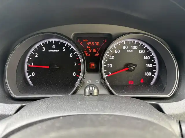日産 ノート X 滋賀県 2017(平29)年 4.6万km スーパーブラック 純正メモリナビ/・Bluetooth/・フルセグ/・CD/DVD/衝突軽減ブレーキ/全方位カメラ/レーンキープアシスト/オートライト/前後コーナーセンサー/電納ウインカーミラー/パンク修理キット/ETC/スマートキー