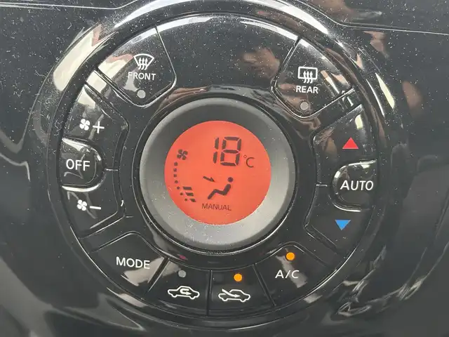 日産 ノート X 滋賀県 2017(平29)年 4.6万km スーパーブラック 純正メモリナビ/・Bluetooth/・フルセグ/・CD/DVD/衝突軽減ブレーキ/全方位カメラ/レーンキープアシスト/オートライト/前後コーナーセンサー/電納ウインカーミラー/パンク修理キット/ETC/スマートキー