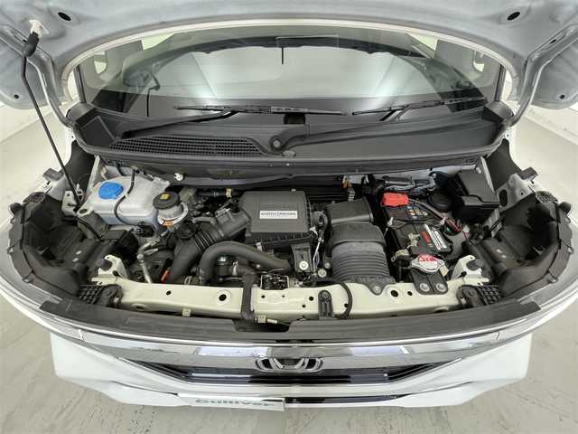 ホンダ Ｎ ＢＯＸ カスタム G L ターボ ホンダセンシング 滋賀県 2020(令2)年 6.2万km プラチナホワイトパール 禁煙車/社外9型ナビ【CD/DVD/Bluetooth/フルセグ】/バックカメラ/両側電動スライド/ハーフレザーシート/D/Nシートヒーター/フジツボマフラー/ビルトインETC/レザー調シートカバー/ステアリングスイッチ/レーダークルーズ/車線逸脱警報