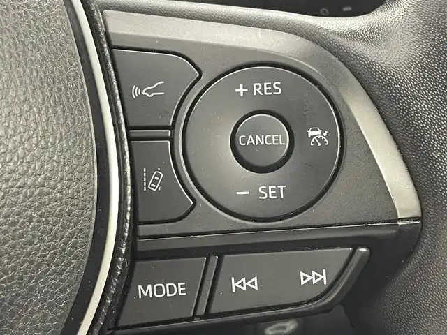 トヨタ ＲＡＶ４ ハイブリットG 茨城県 2020(令2)年 5万km アティチュードブラックマイカ 純正9型ナビ/バックカメラ/フルセグ/衝突被害軽減ブレーキ/車線逸脱抑制装置/レーダークルーズコントロール/オートマチックハイビーム/クリアランスソナー/BSM/ETC/ドラレコ/シートヒーター/純正18インチAW/LEDヘッドライト/スマートキー